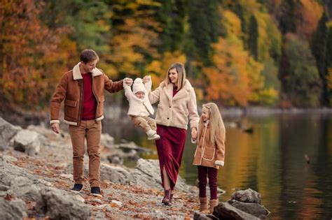 dar un paseo las montañas necesitas botas|Dar un paseo .